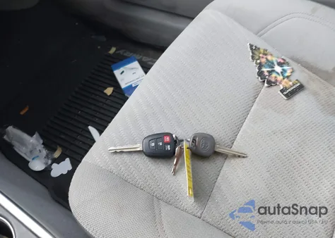 2016 Toyota Camry Le z USA, uszkodzony, nr VIN 4T1BF1FKXGU608760